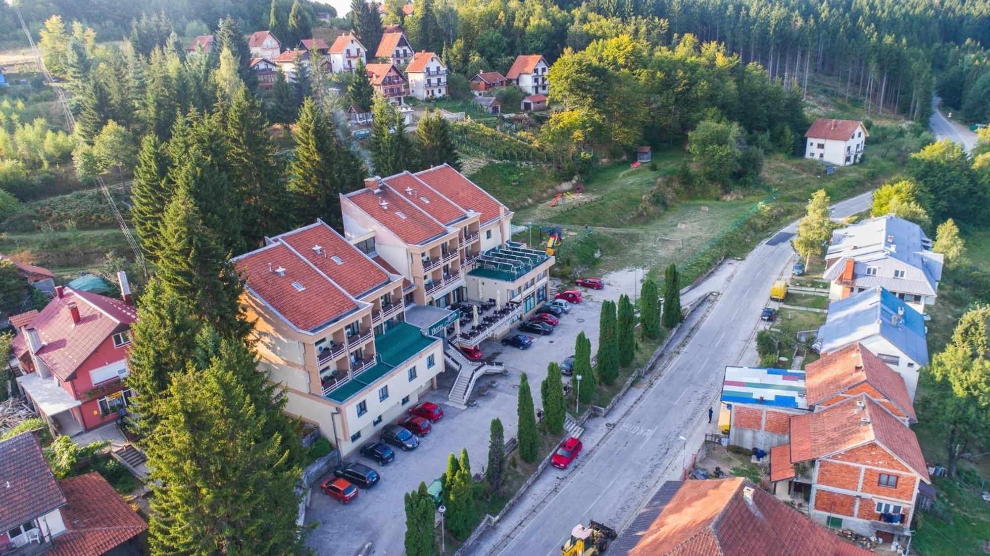 Hotel Javor Kusici Luaran gambar